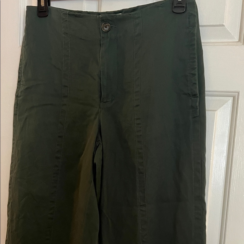Women’s Green Pants